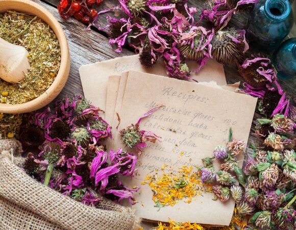 Gold, Weihrauch und Myrrhe aus Sicht der Naturheilkunde