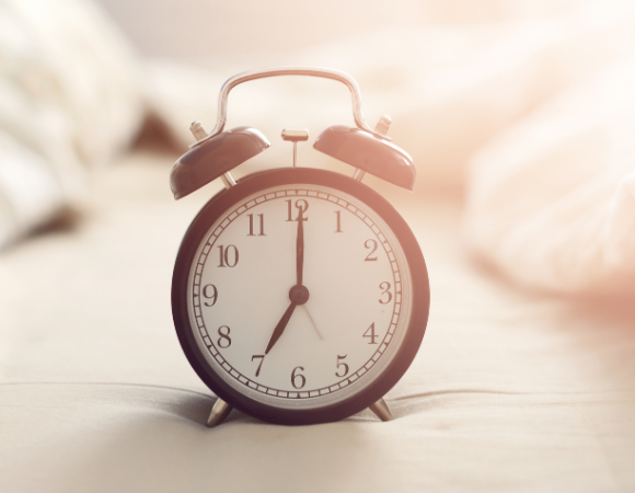 Die Organuhr der TCM ‒ warum bestimmte Uhrzeiten wichtig für Organe und Heilungsprozesse sind Die Organuhr der TCM ‒ warum bestimmte Uhrzeiten wichtig für Organe und Heilungsprozesse sind
