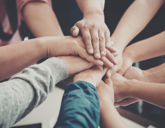 Gemeinsam für mehr Menschlichkeit ‒ Kooperation der Fernakademie mit Naturheilpraxis ohne Grenzen e.V.