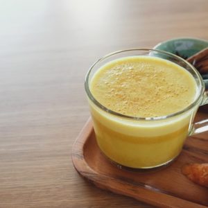 Goldene Milch – ein leckeres Getränk aus dem Ayurveda
