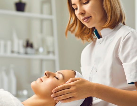 Heilerlaubnis und Kosmetik ‒ eine Synergie für ganzheitliche Schönheit Heilerlaubnis und Kosmetik ‒ eine Synergie für ganzheitliche Schönheit