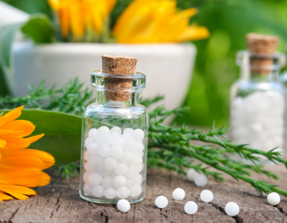 Homöopathie und Naturheilkunde ‒ ein kleiner feiner Unterschied
