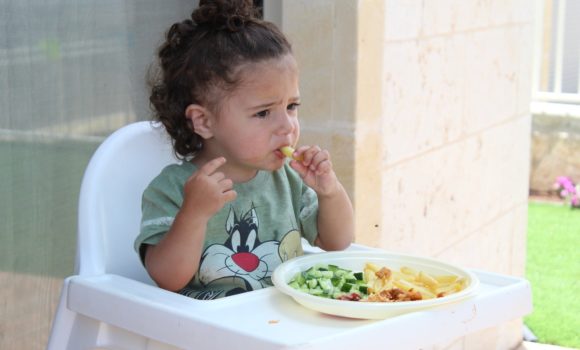„Mein Gemüse ess´ ich nicht“ oder: Wie Kinder entspannt essen lernen „Mein Gemüse ess´ ich nicht“ oder: Wie Kinder entspannt essen lernen
