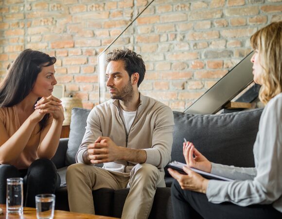 Paartherapie – Schaffen wir es allein oder brauchen wir Hilfe von außen?