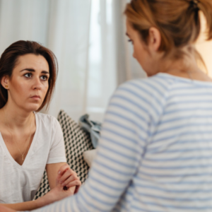 Traumatisierte Klienten professionell begleiten ‒ die wichtigsten ersten Schritte